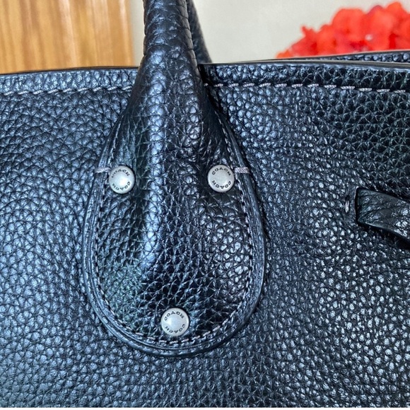 🔥 RARE Coach Tatum Play 30 Tall Leather Tote - Picture 7 of 13